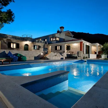 Villa Villa Drage *
